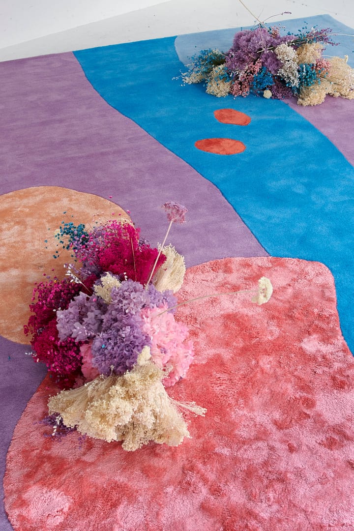 Secret Garden wool carpet - 140x200 cm - Layered