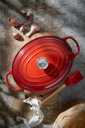 Le Creuset Signature oval casserole 6.3 l - Cerise - Le Creuset