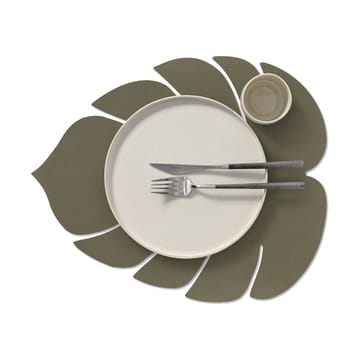 Monstera Leaf Nupo placemat L - Army green - LIND DNA