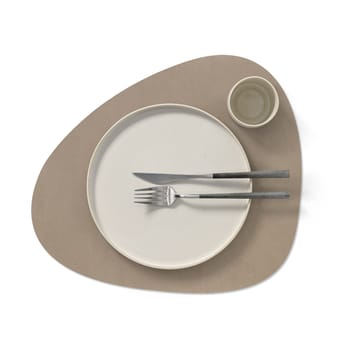 Serene placemat curve L 37x44 cm - Mole Grey - LIND DNA