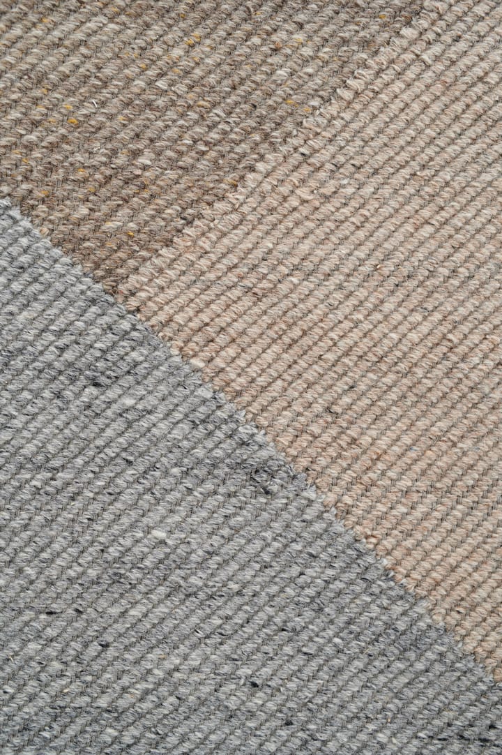 Skuld wool carpet, Beige. 200x300 cm Linie Design