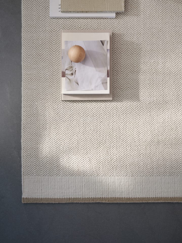 Stratum Echo wool carpet, White. 140x200 cm Linie Design