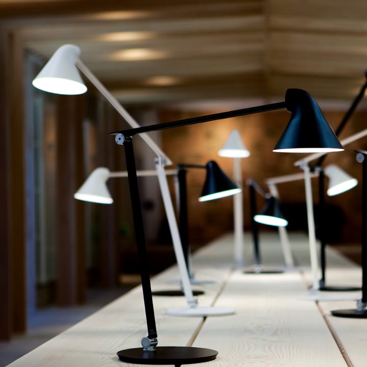 NJP desk lamp, Black, clip, 2700k Louis Poulsen