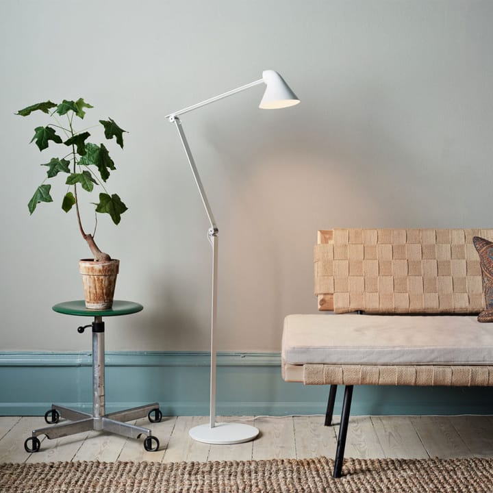 NJP floor lamp, Light grey, LED, 3000k Louis Poulsen