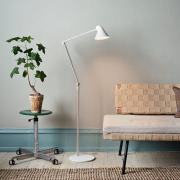 NJP floor lamp - White, LED, 3000k - Louis Poulsen