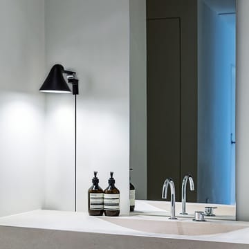 NJP wall lamp - Black, short arm, LED, 3000k - Louis Poulsen