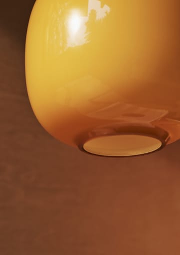 VL45 Radiohus pendant lamp Ø25 cm - Brass-amber glass - Louis Poulsen