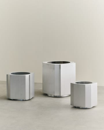 Funki Pot XL 70 cm - Brushed Aluminium - Louise Roe