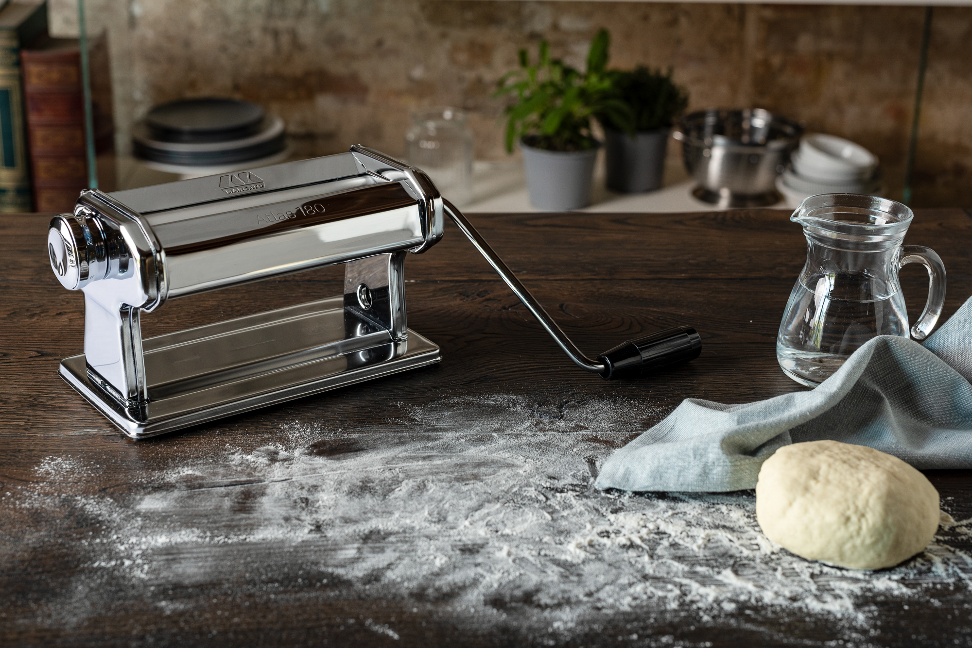 Marcato Atlas 180mm Pasta Machine – The Cook's Edge