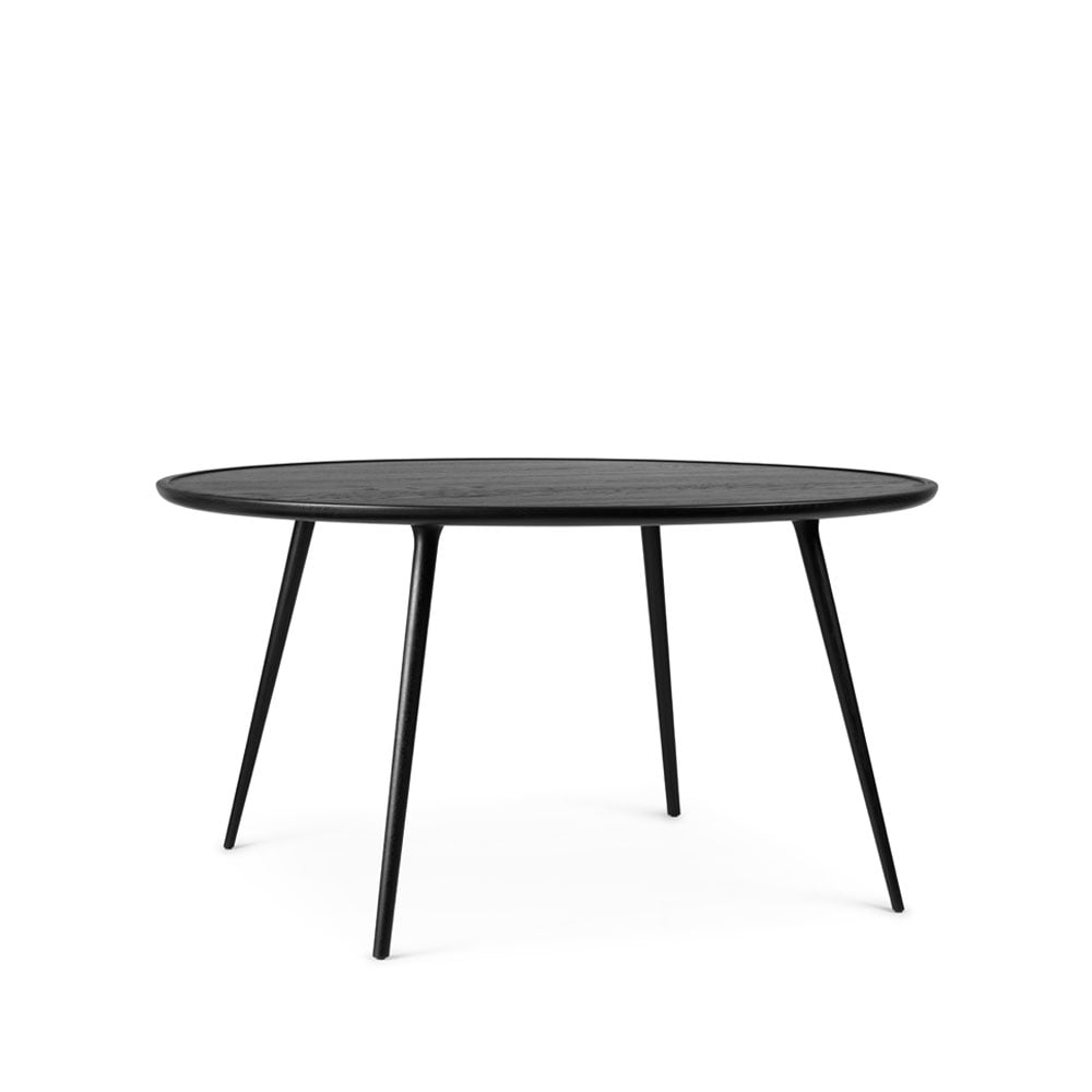 Mater Accent dining table round Black stained oak. ø140 cm