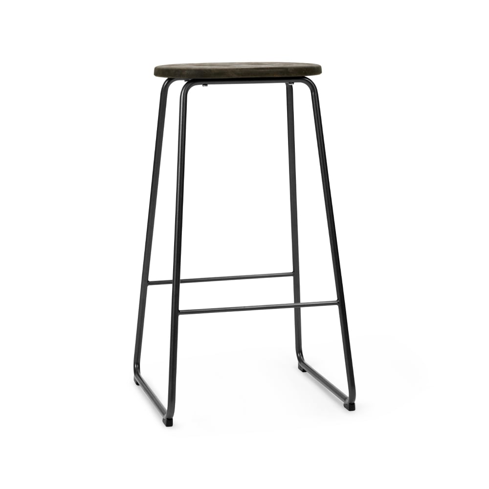 Mater Earth bar stool Coffee. h.74. black steel stand