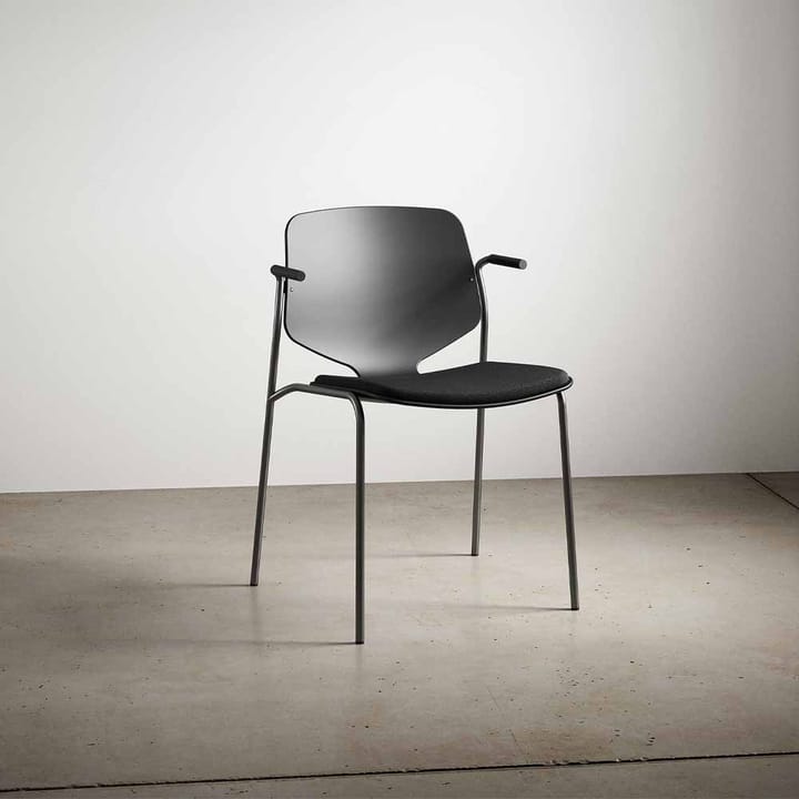 Nova Sea arm chair, Fabric cura 60111 black. black steel stand Mater