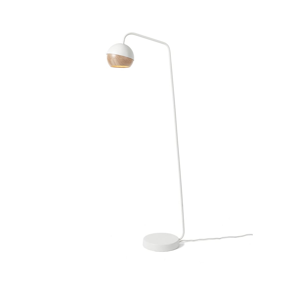 Mater Ray floor lamp white, oak detail on screen