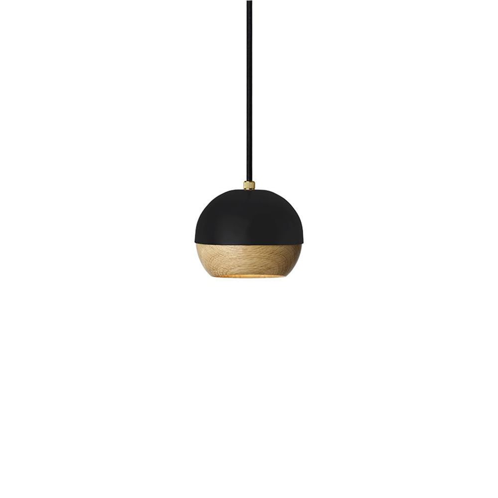 Mater Ray pendant lamp black, small, oak detail on screen