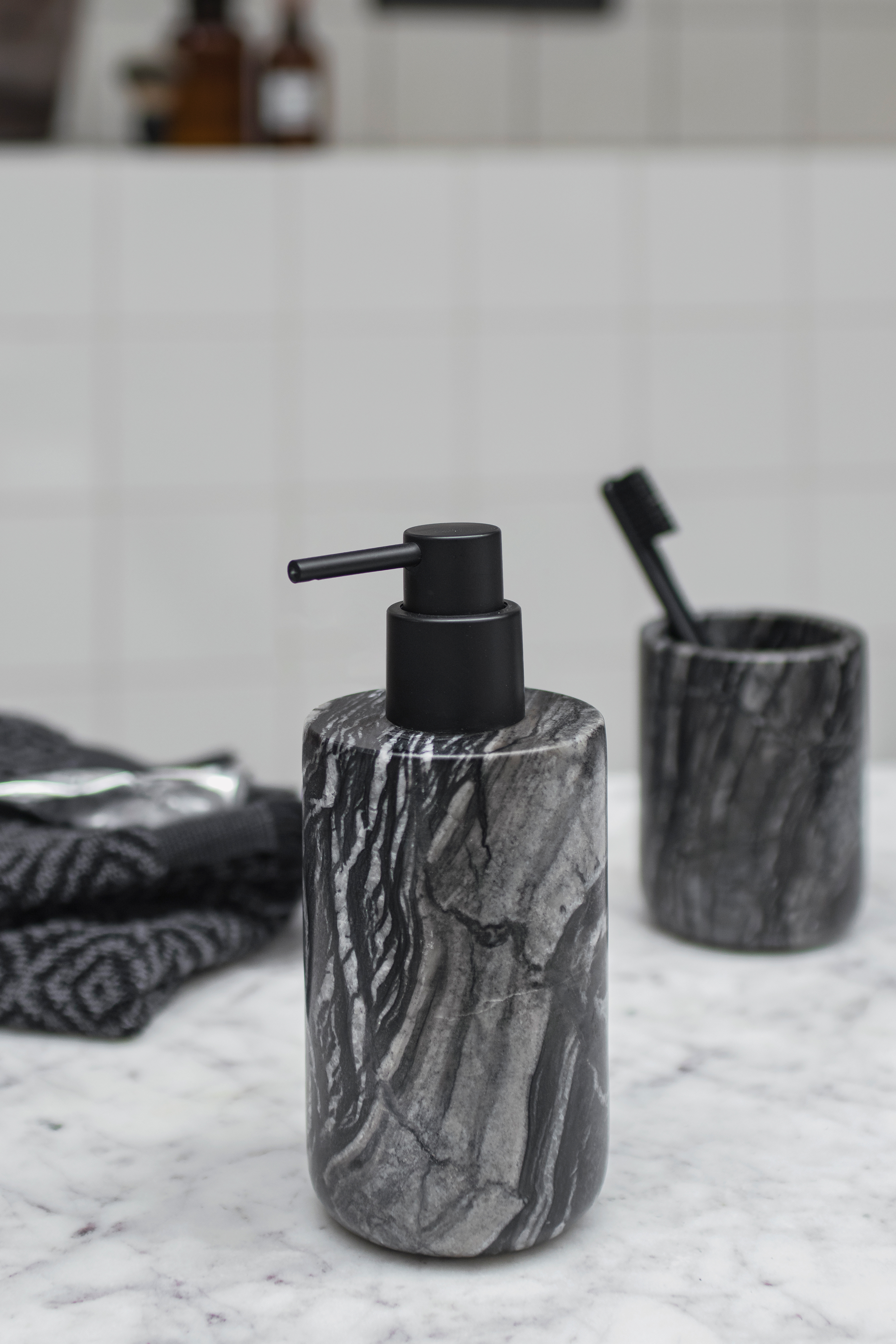 Marble soap dispenser 17.5 cm from Mette Ditmer 