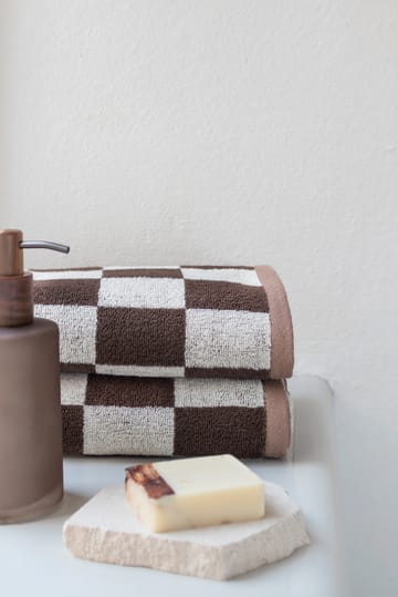 Retro guest towel 40x55 cm 2-pack - Chocolate - Mette Ditmer