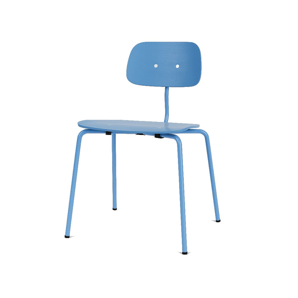 Montana Kevi 2060 chair Azure laquered stand stained ash