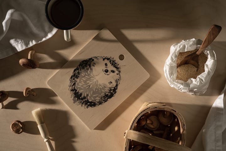 Teemu Järvi x Muurla cutting board 18x22 cm, Hedgehog Muurla