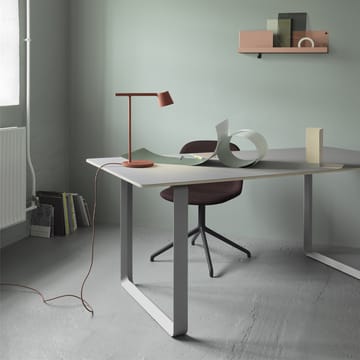 70/70 dining table 170x85 cm - Black linoleum-Plywood-Black - Muuto