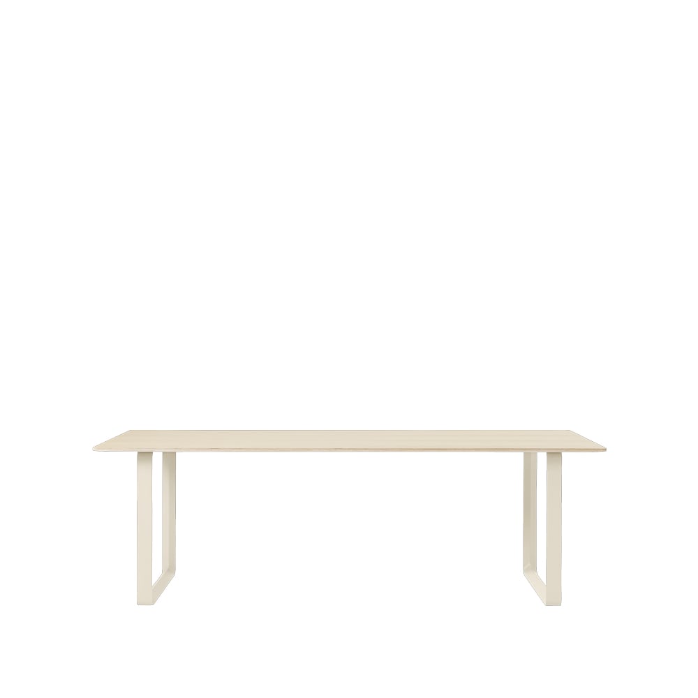 Muuto 70/70 dining table 225x90 cm Oak veneer-Plywood-Sand