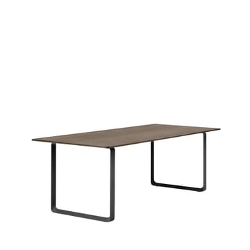 70/70 dining table 225x90 cm - Solid smoked oak-Black - Muuto