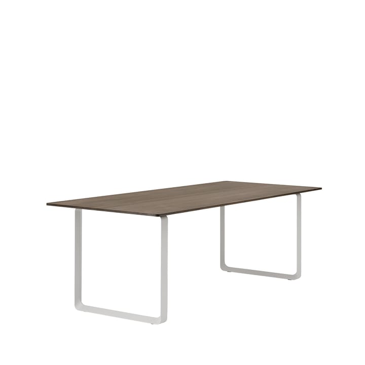 70/70 dining table 225x90 cm - Solid smoked oak-Grey - Muuto