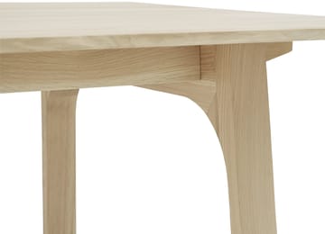 Earnest Extendable dining table 205x100 cm - Oiled oak - Muuto