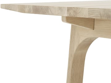 Earnest Extendable dining table 205x100 cm - Oiled oak - Muuto