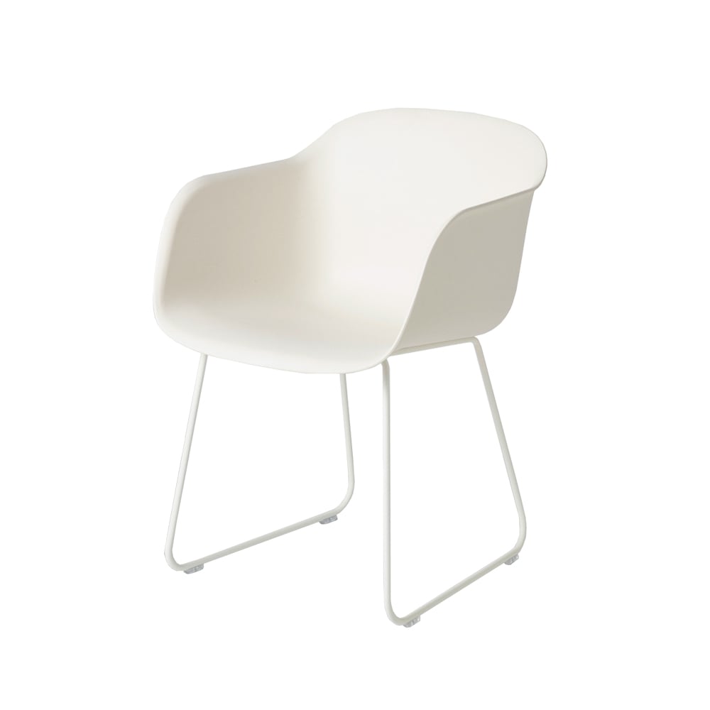 Muuto Fiber armchair sled base Natural white, white sled base