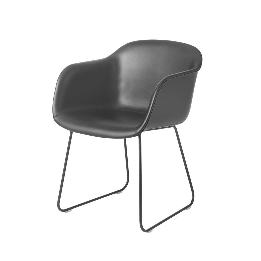 Muuto Fiber armchair sled base Refine leather black-black