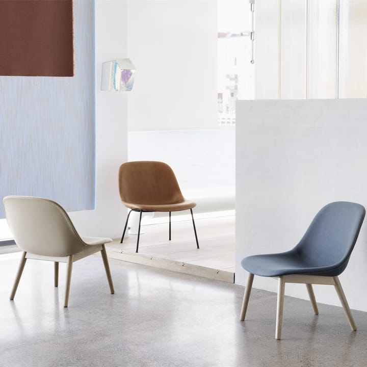 Fiber Lounge chair with oak legs, Steel cut trio 236 Muuto