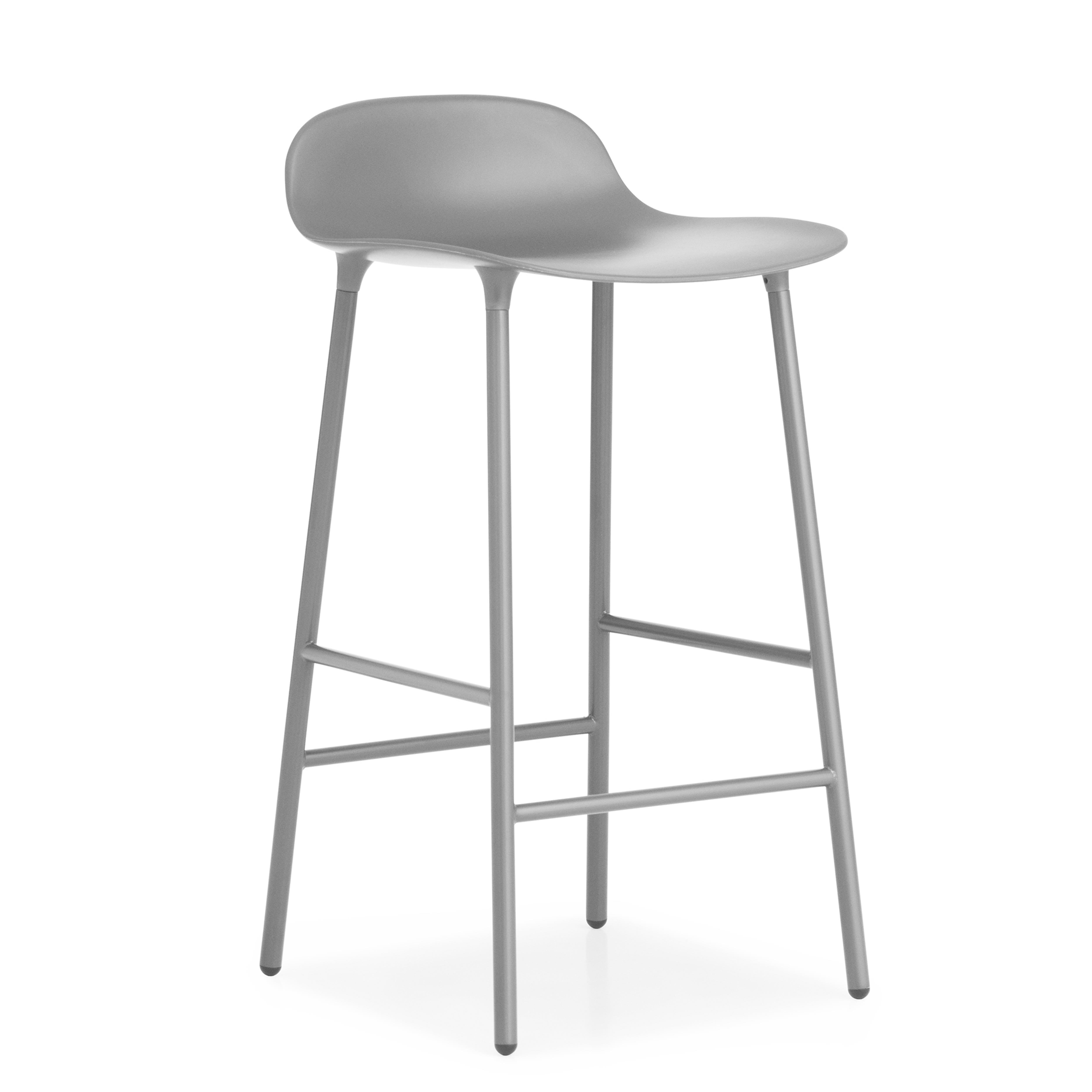 Барный стул темный. Барные стулья Normann Copenhagen. Normann Copenhagen form Bar Stool. Табурет полубарный 65 см.