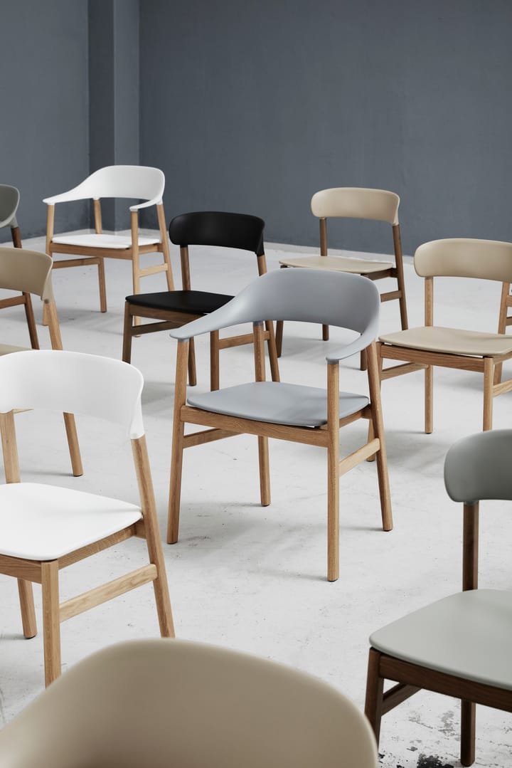 Herit armchair oak, White Normann Copenhagen