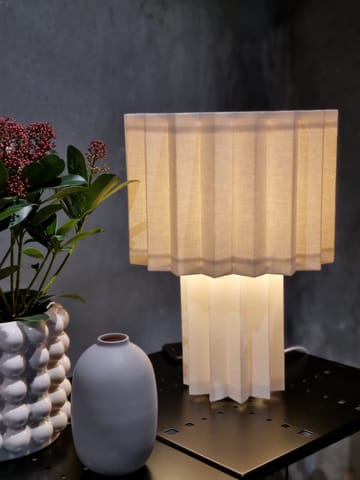 Plissé table lamp textile - White - Örsjö Belysning