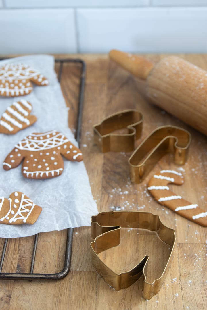 Winter gingerbread cutter 3 pieces, Gold Pluto Design