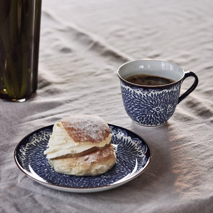 Ostindia Floris mug 40 cl and plate Ø20 cm, Blue
 Rörstrand