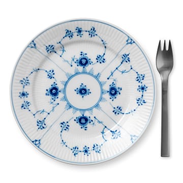 Blue Fluted Plain plate - Ø 19 cm - Royal Copenhagen