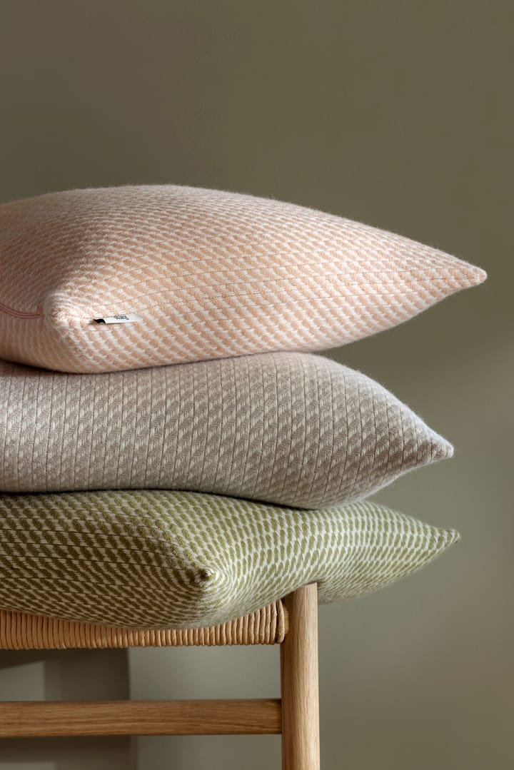 Mello pillow 50x50 cm, Powder pink Røros Tweed