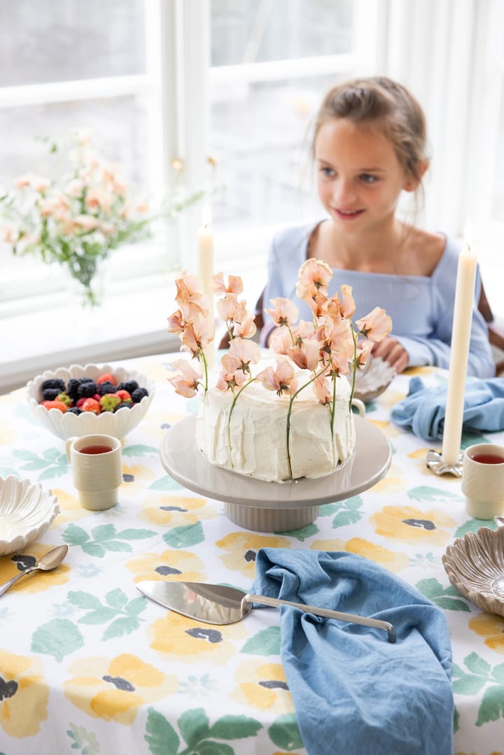 Eden waxed tablecloth Ø180 cm, Yellow Sagaform