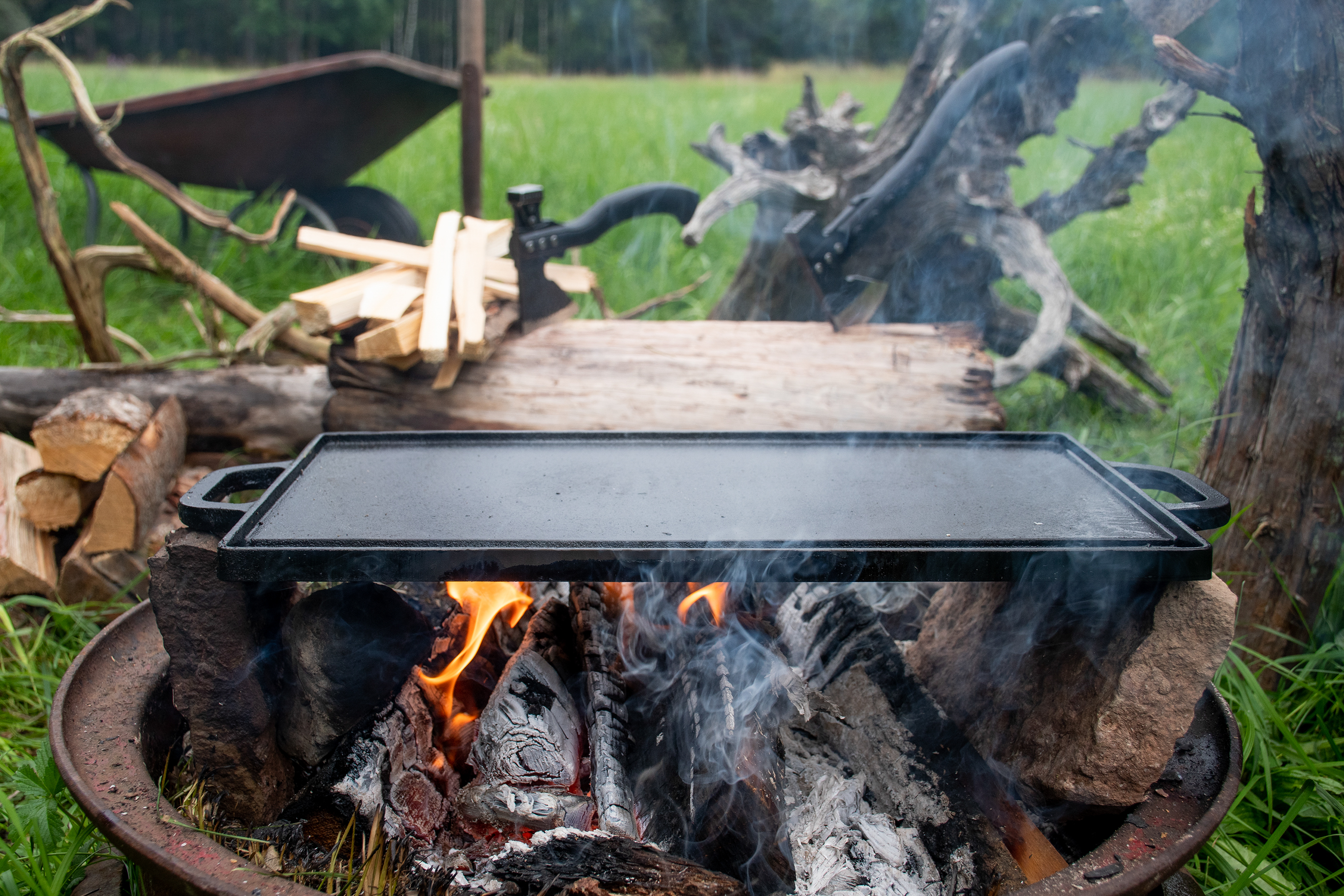 Satake table-top barbecue