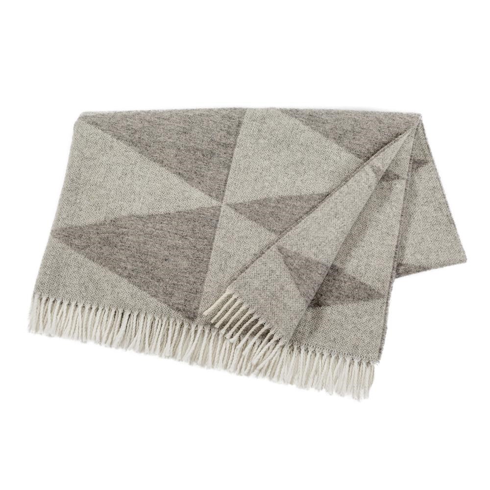 Scandi Living Rime wool throw fog | Scandinavian Design | Wool blankets & throws | Grey