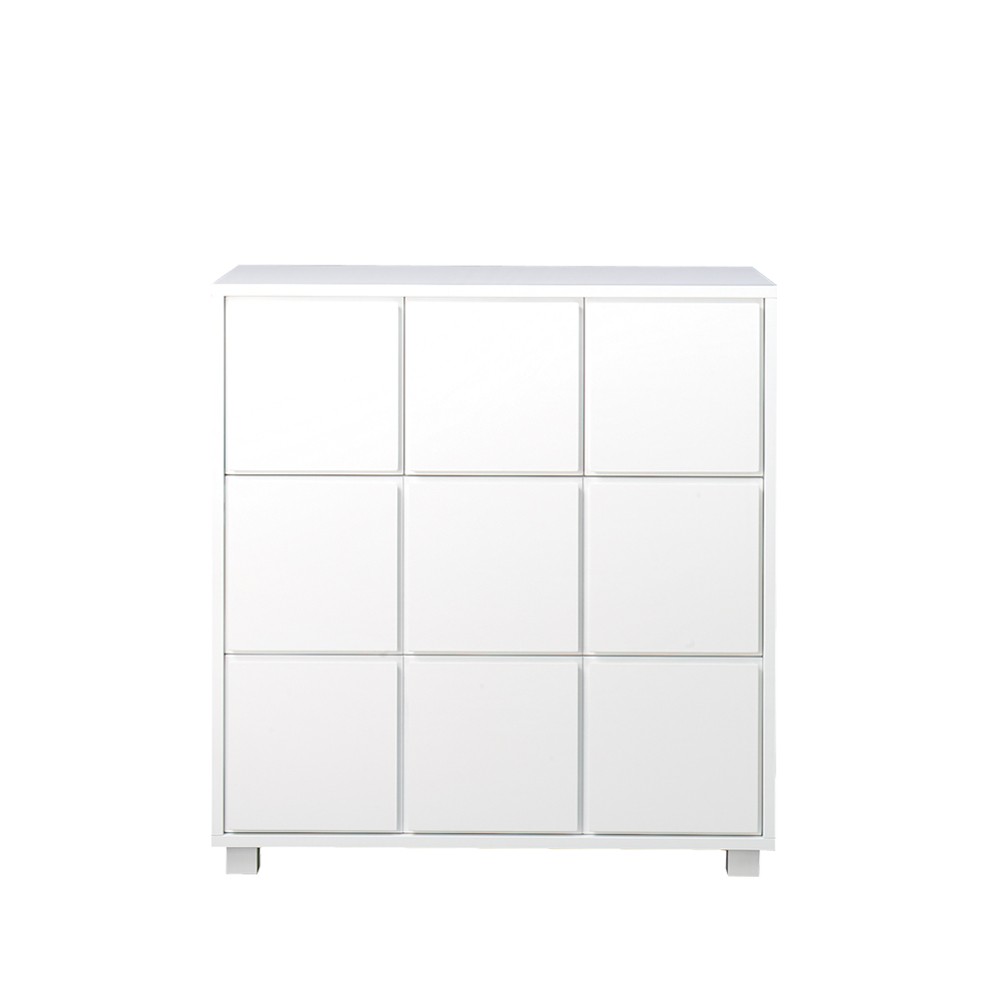 Scherlin Dresser 1 White, 3 small and 2 large drawers, short legs