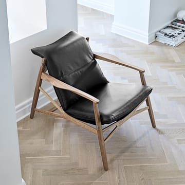 Link arm chair - Tärnsjö leather dark brown. natural oiled oak. black canvas - Stolab