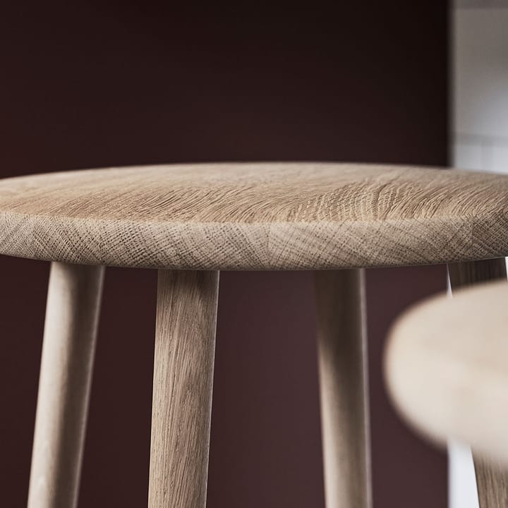 Miss Button stool, Oak white oiled. low Stolab