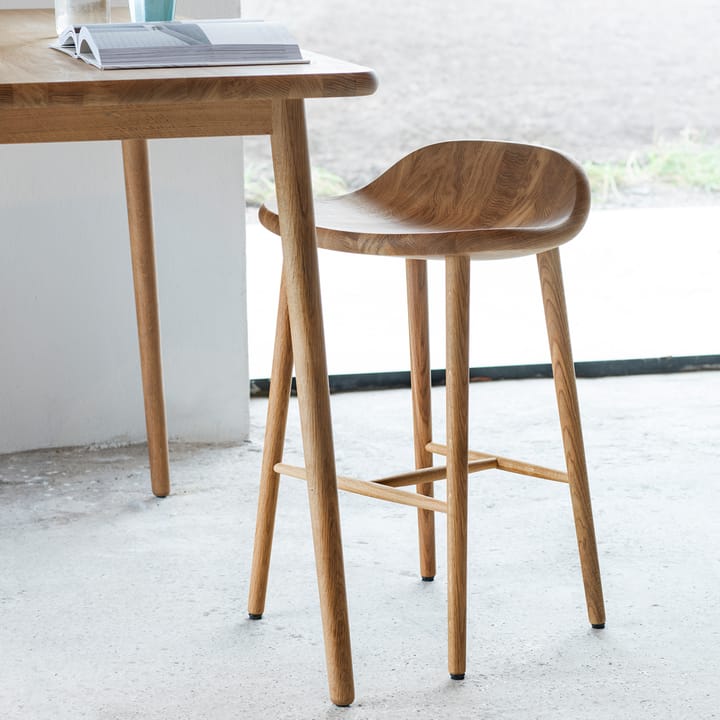 Miss Holly bar stool, Oak white oiled Stolab