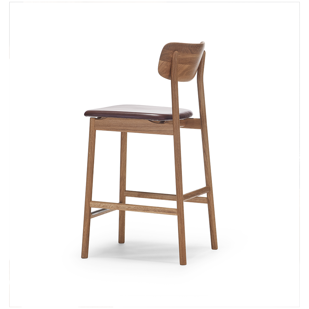 Stolab Prima Vista bar stool Leather elmo dark brown. natural oil oak stand