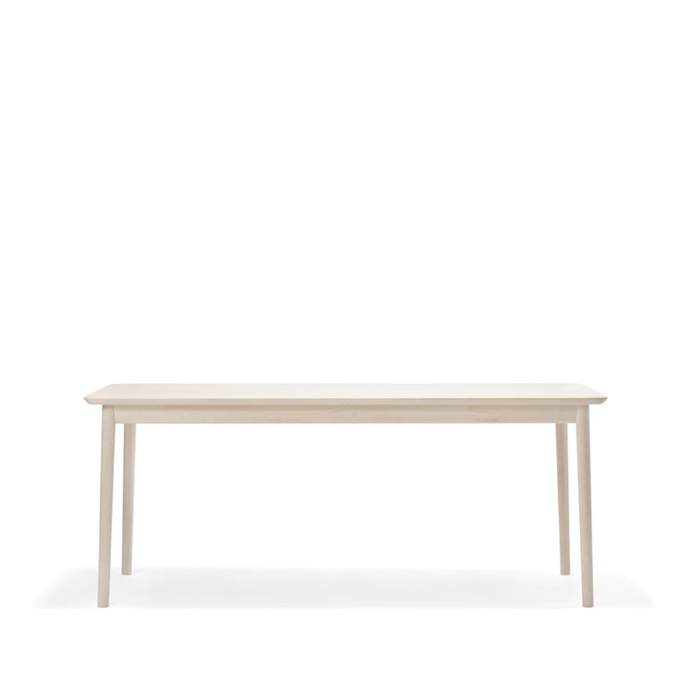 Stolab Prima Vista dining table Birch light matt lacquer. 120cm. 1 insert