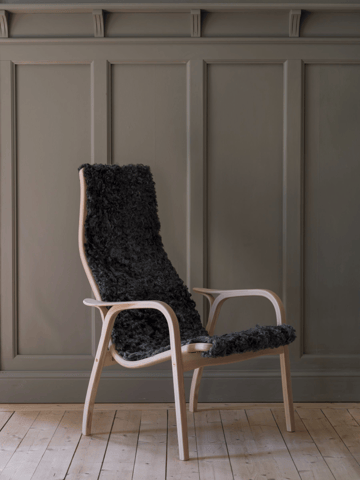 Lamino Anniversary Edition armchair and footstool - White pine-Gotlandic sheepskin - Swedese