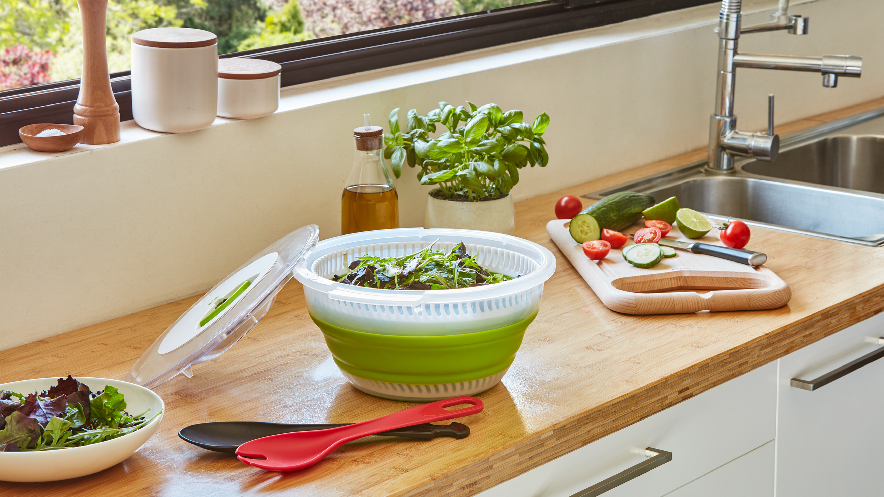 Tefal foldable salad spinner from Tefal 