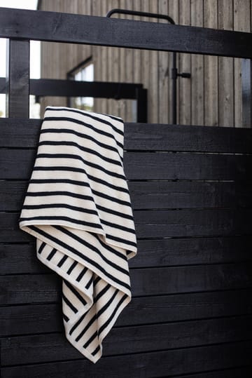 Bonnie bath towel 70x140 cm - Black - Tell Me More